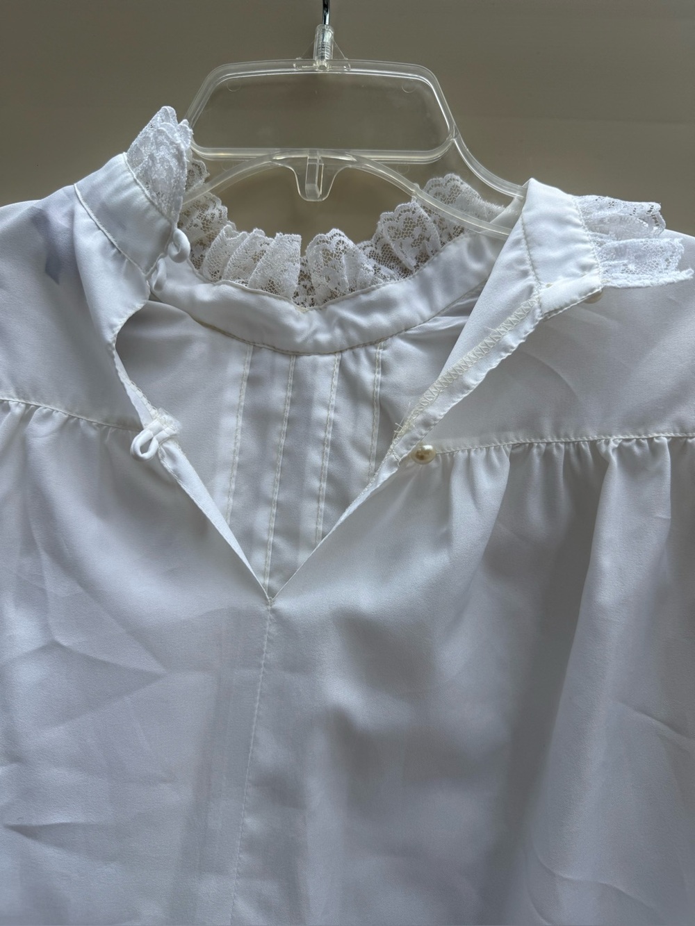 VTG Lady Manhattan White Blouse size 14 - Picture 6 of 14